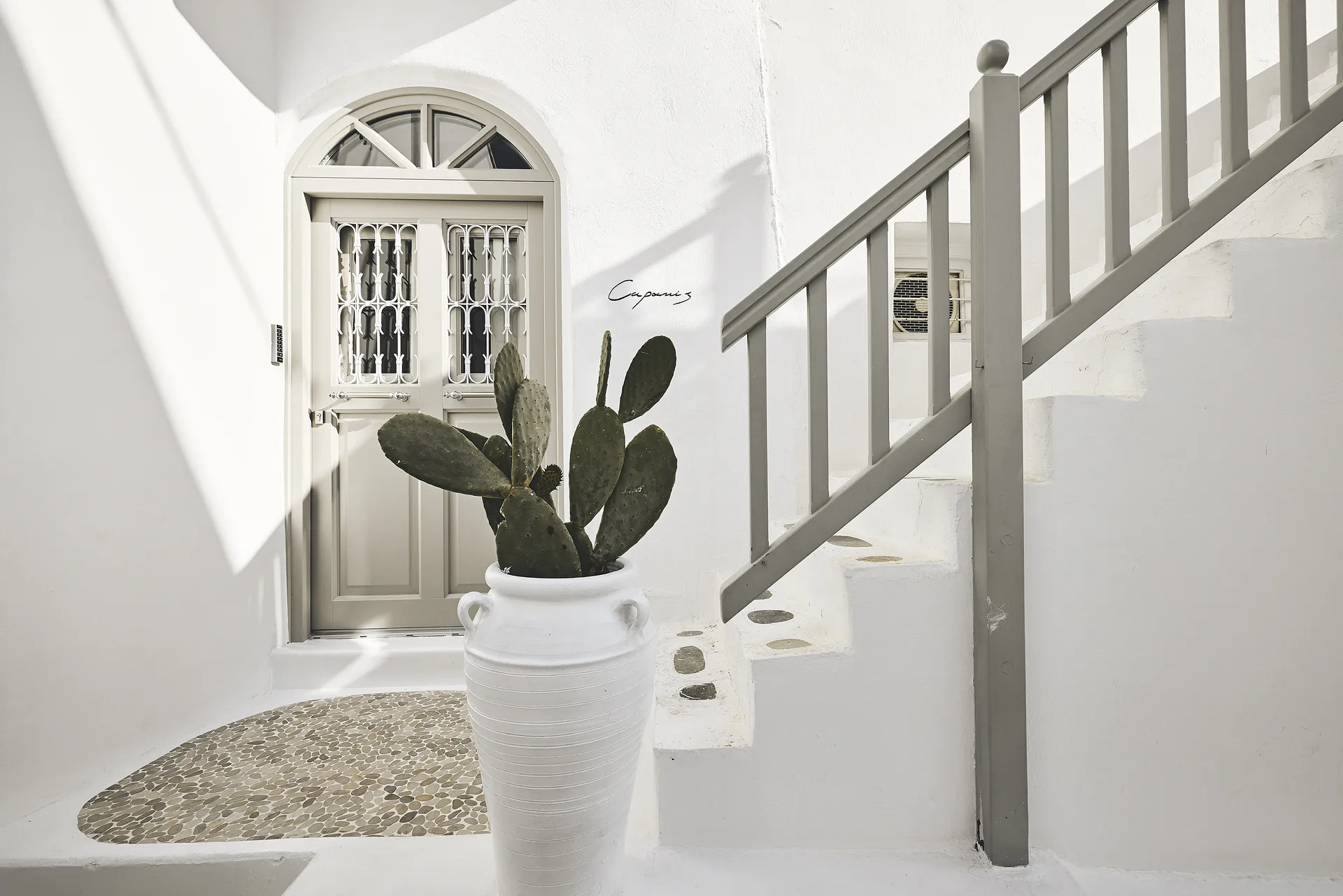 Caparis Suite Mykonos Crystal Green Properties 048