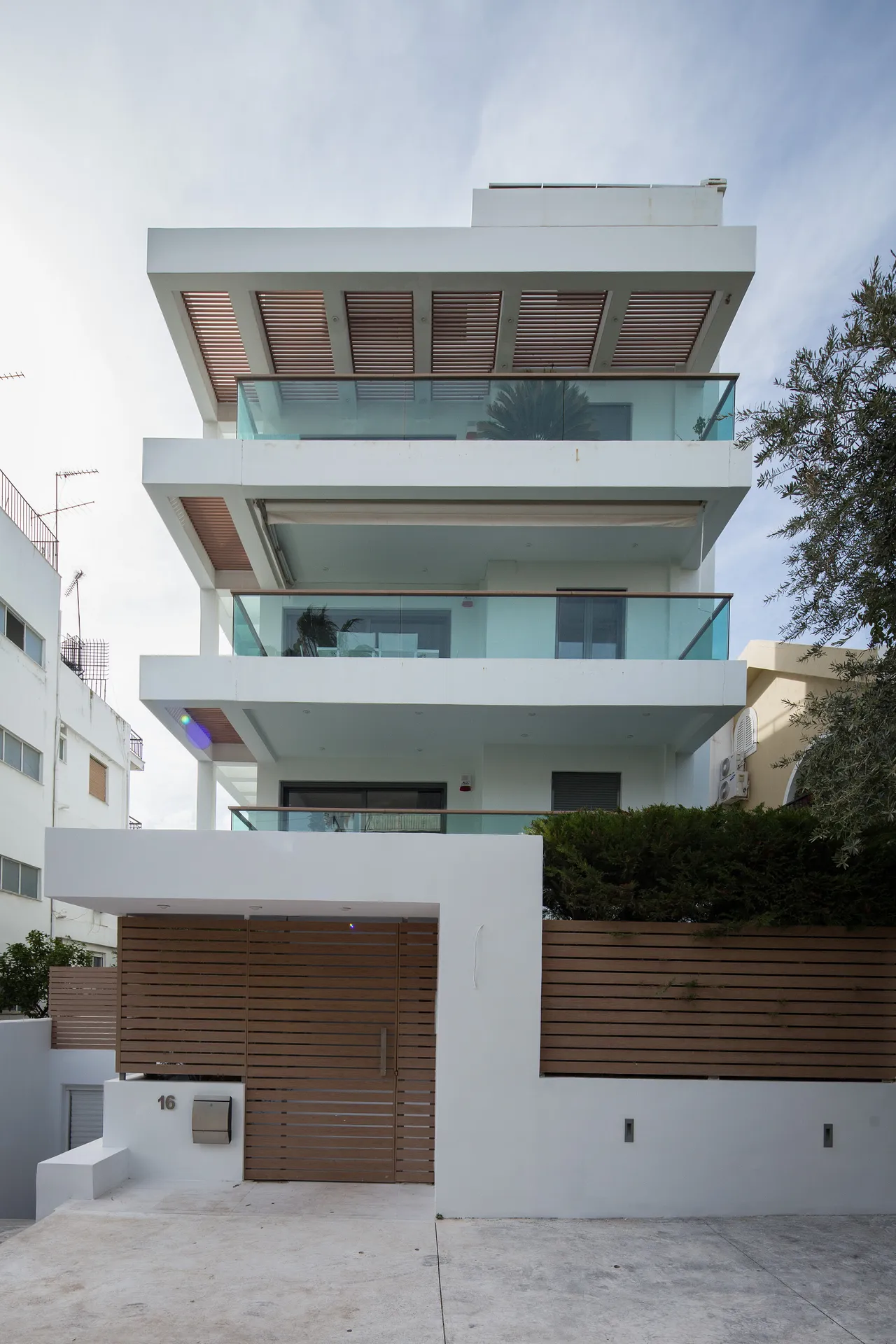 Daphne Apartment Glyfada Crystal Green Properties 16