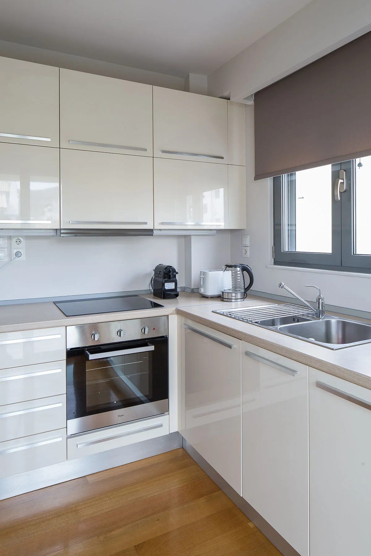 Daphne Apartment Glyfada Crystal Green Properties 8