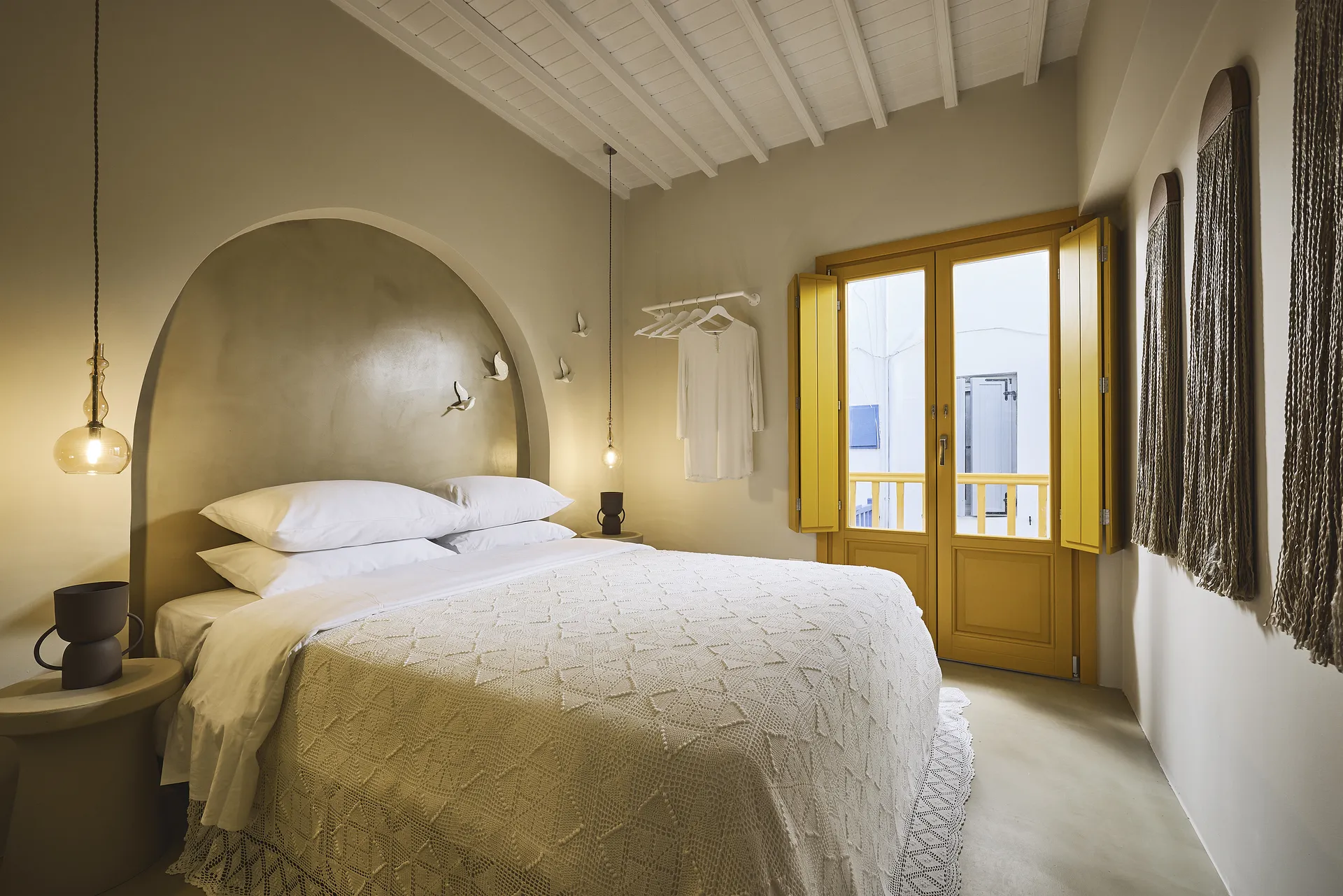 Iris Suite Mykonos Crystal Green Properties 010