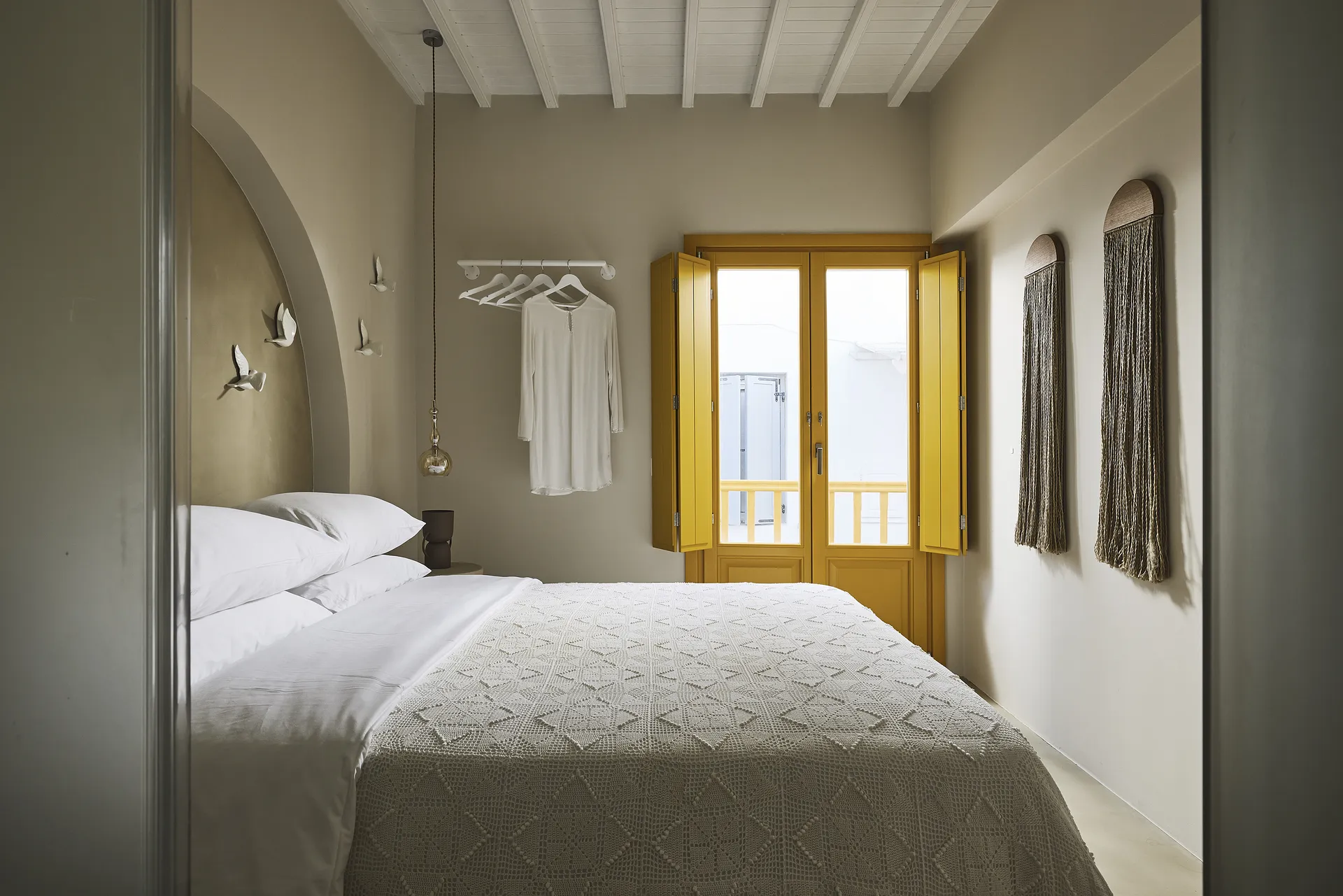 Iris Suite Mykonos Crystal Green Properties 012