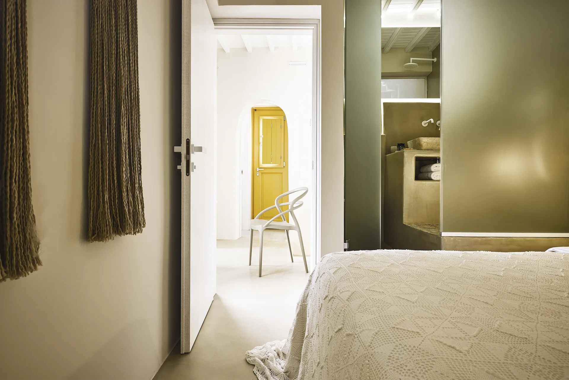 Iris Suite Mykonos Crystal Green Properties 020