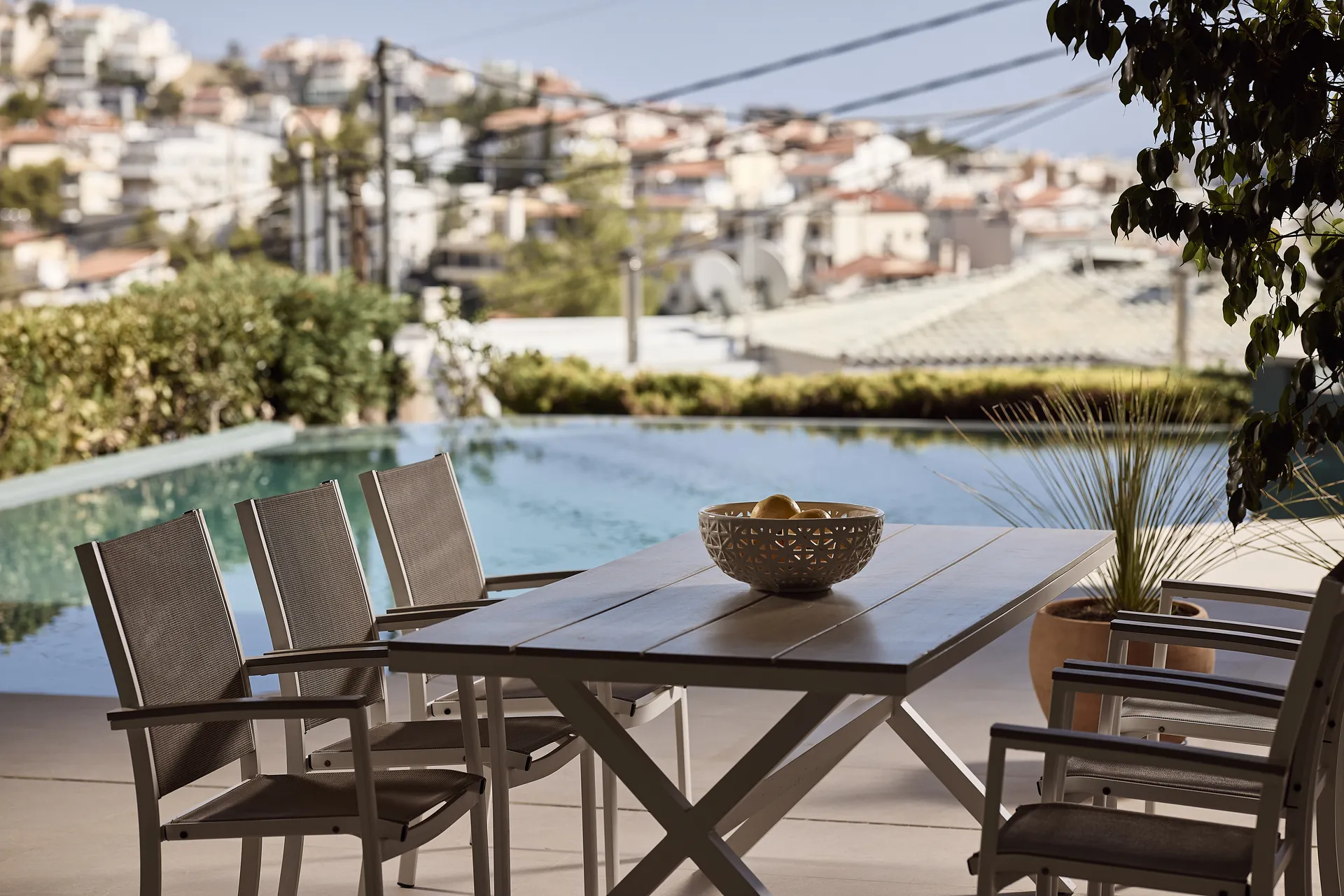 Lottus Studio Voula Crystal Green Properties 6