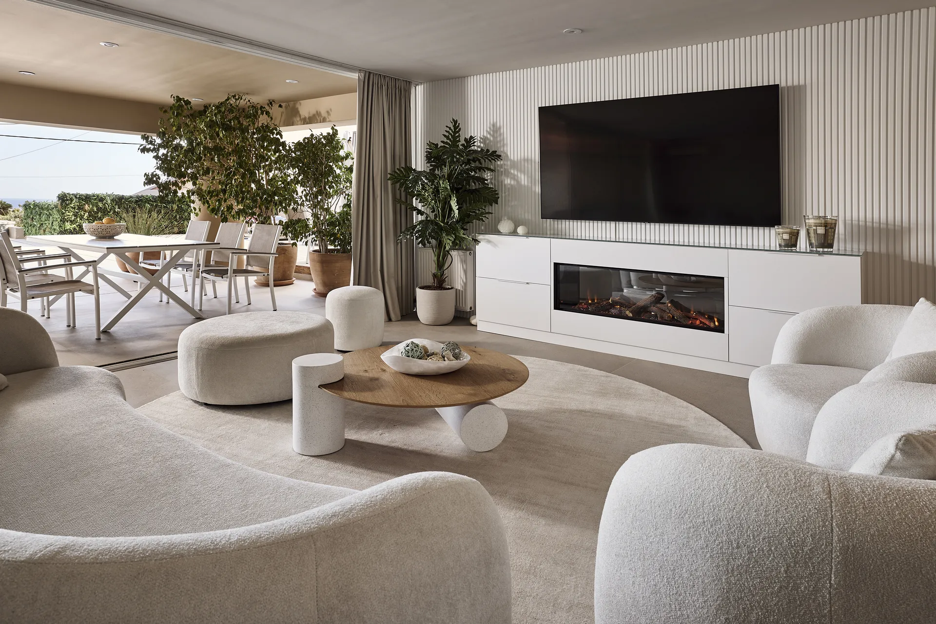 Lottus Studio Voula Crystal Green Properties 9