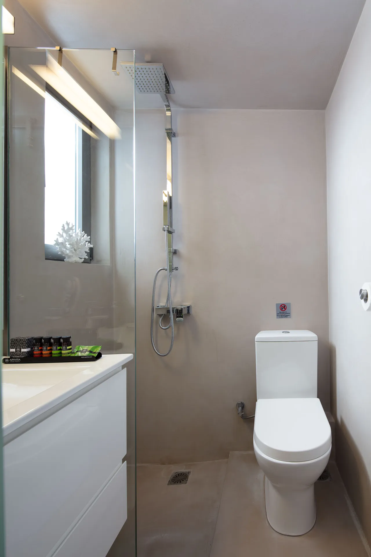 Mint Apartment Glyfada Crystal Green Properties 3