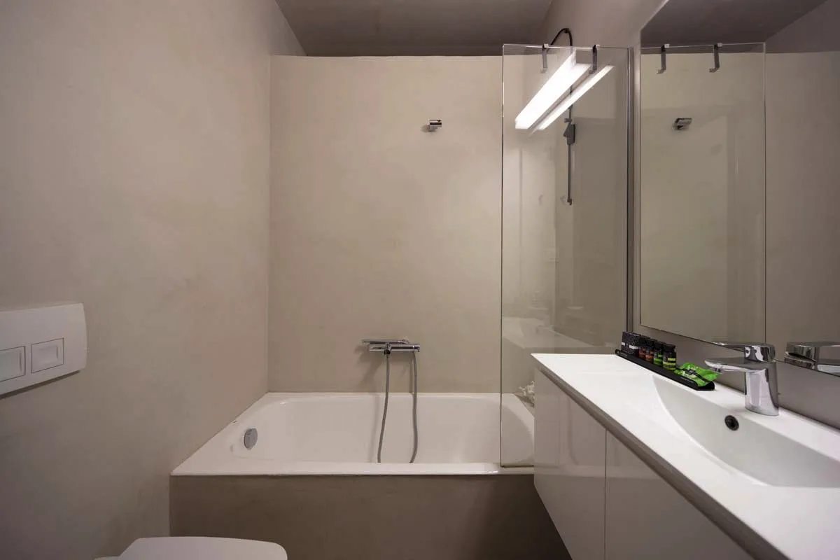 Mint Apartment Glyfada Crystal Green Properties 8