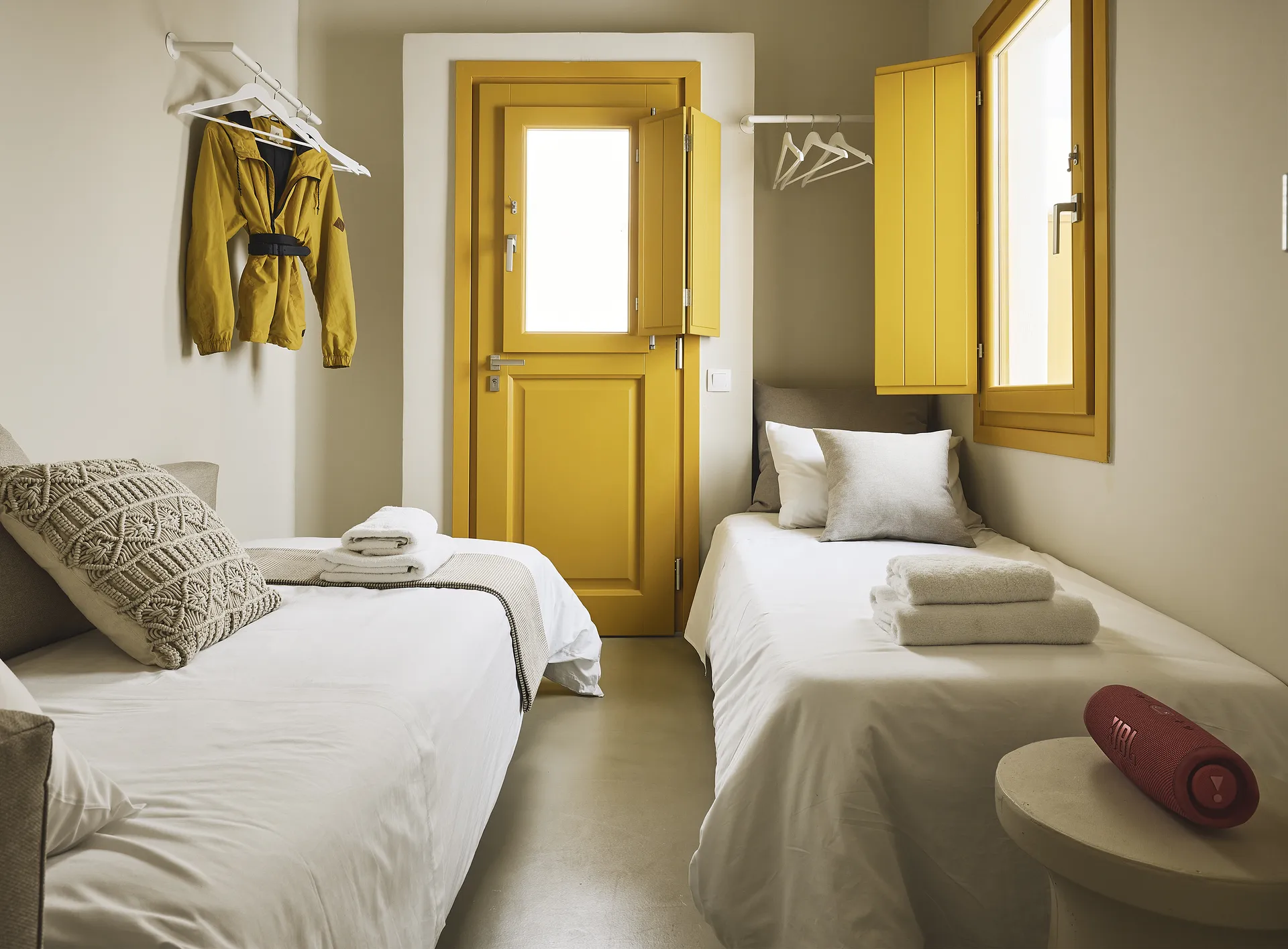 Myron Suite Mykonos Crystal Green Properties 016
