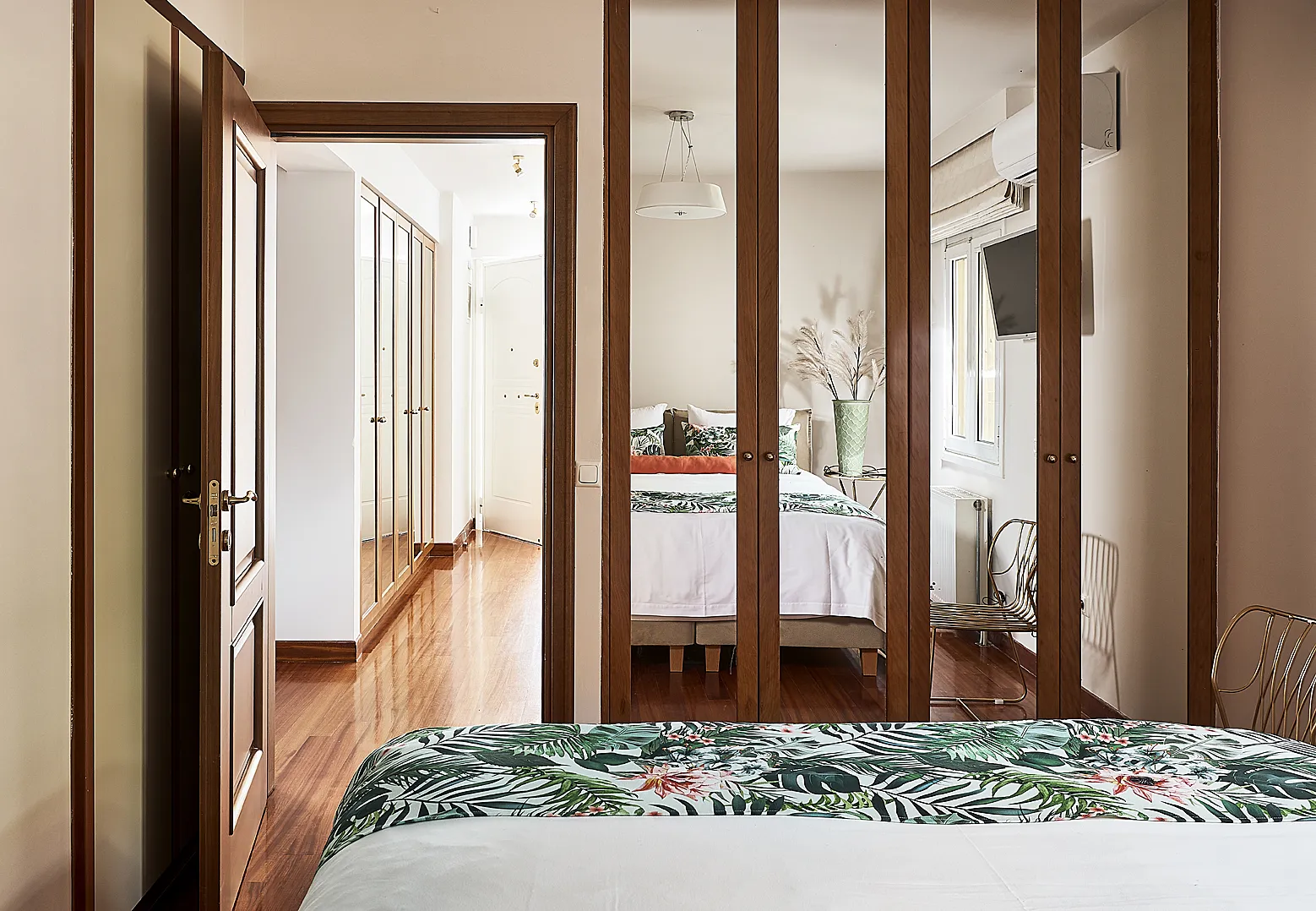 Peonie Maisonette Voula Crystal Green Properties 7