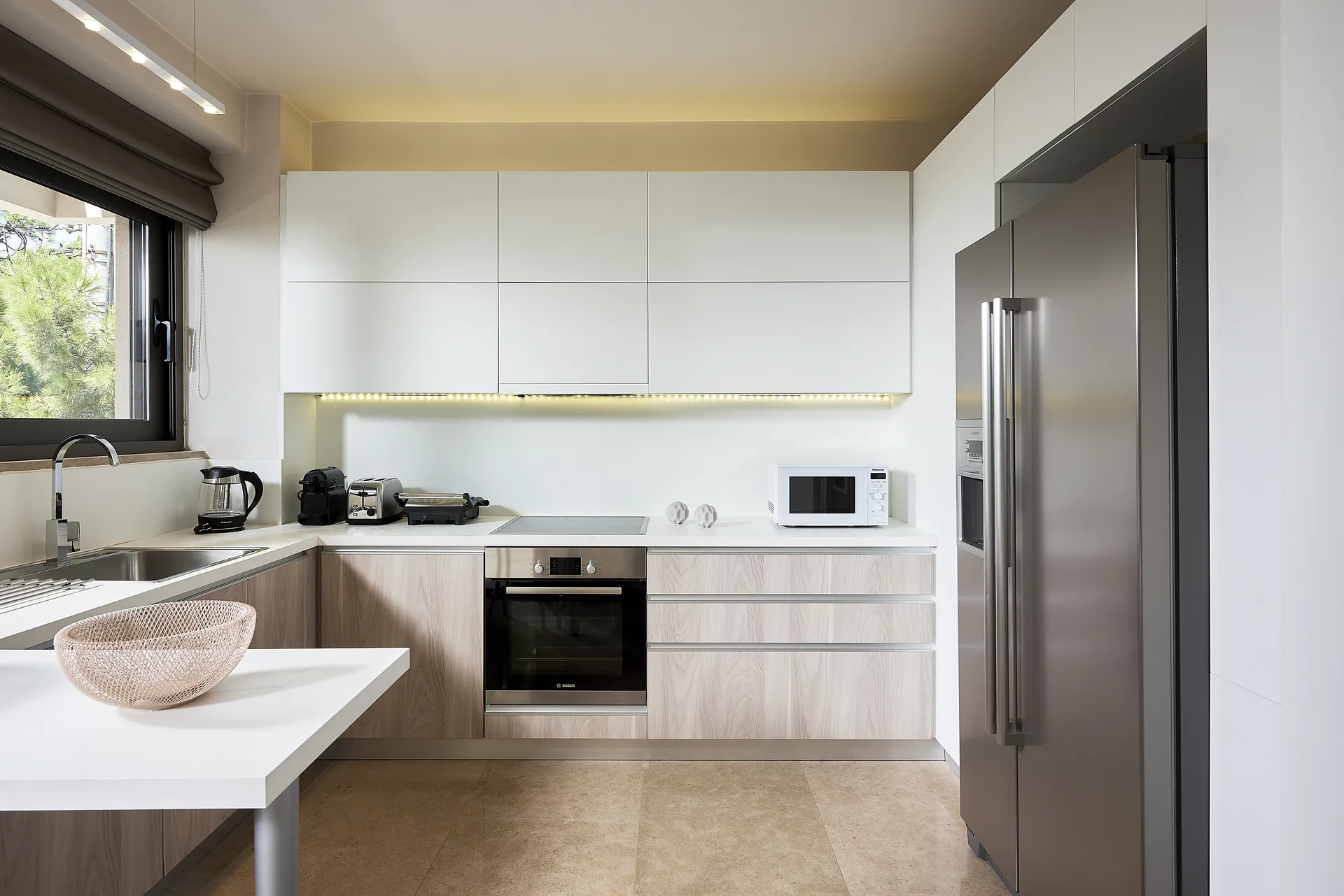 Peppermint Apartment Glyfada Crystal Green Properties 13