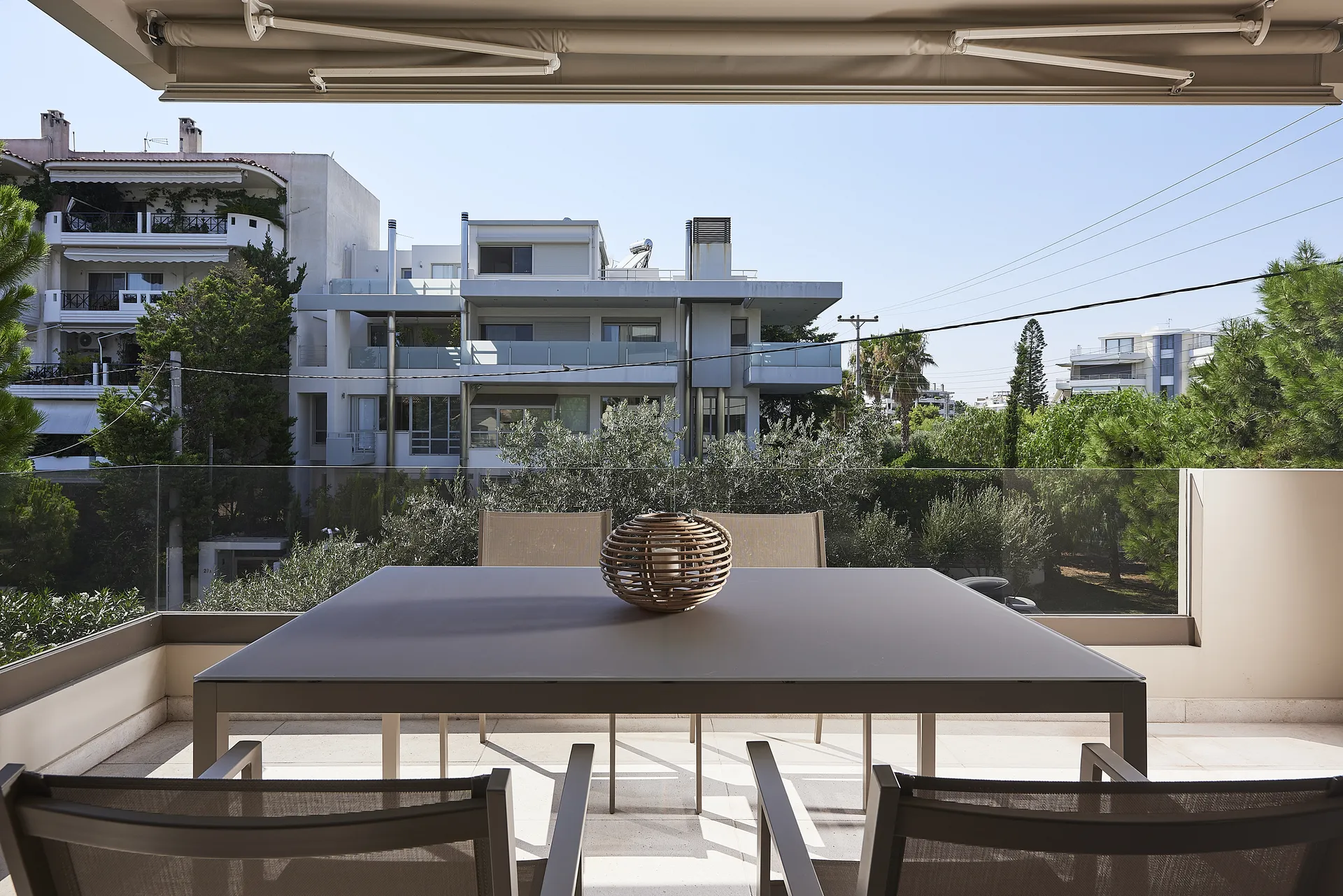 Peppermint Apartment Glyfada Crystal Green Properties 25