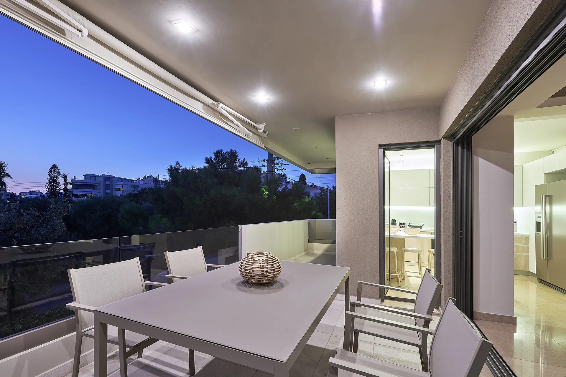 Peppermint Apartment Glyfada Crystal Green Properties 38
