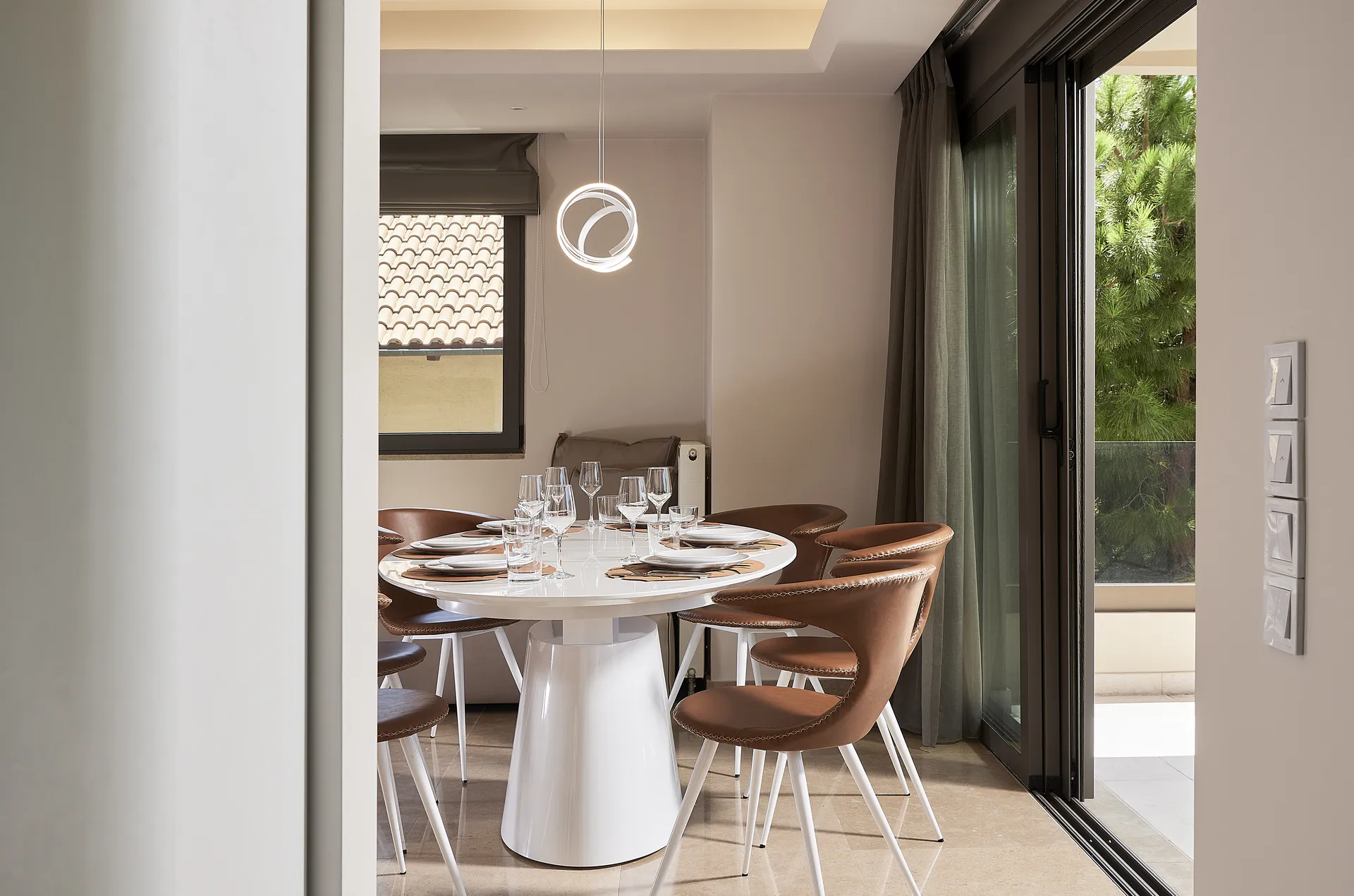 Peppermint Apartment Glyfada Crystal Green Properties 9