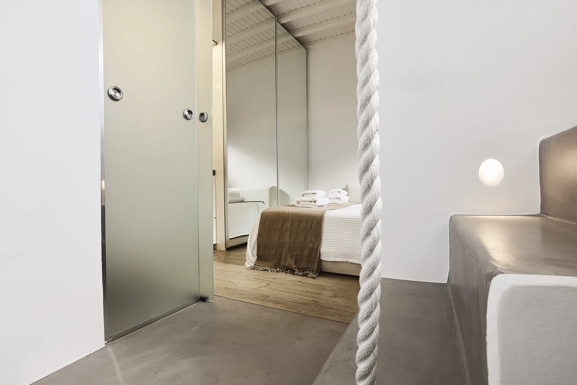 Picralis Penthouse Suite Mykonos Crystal Green Properties 43