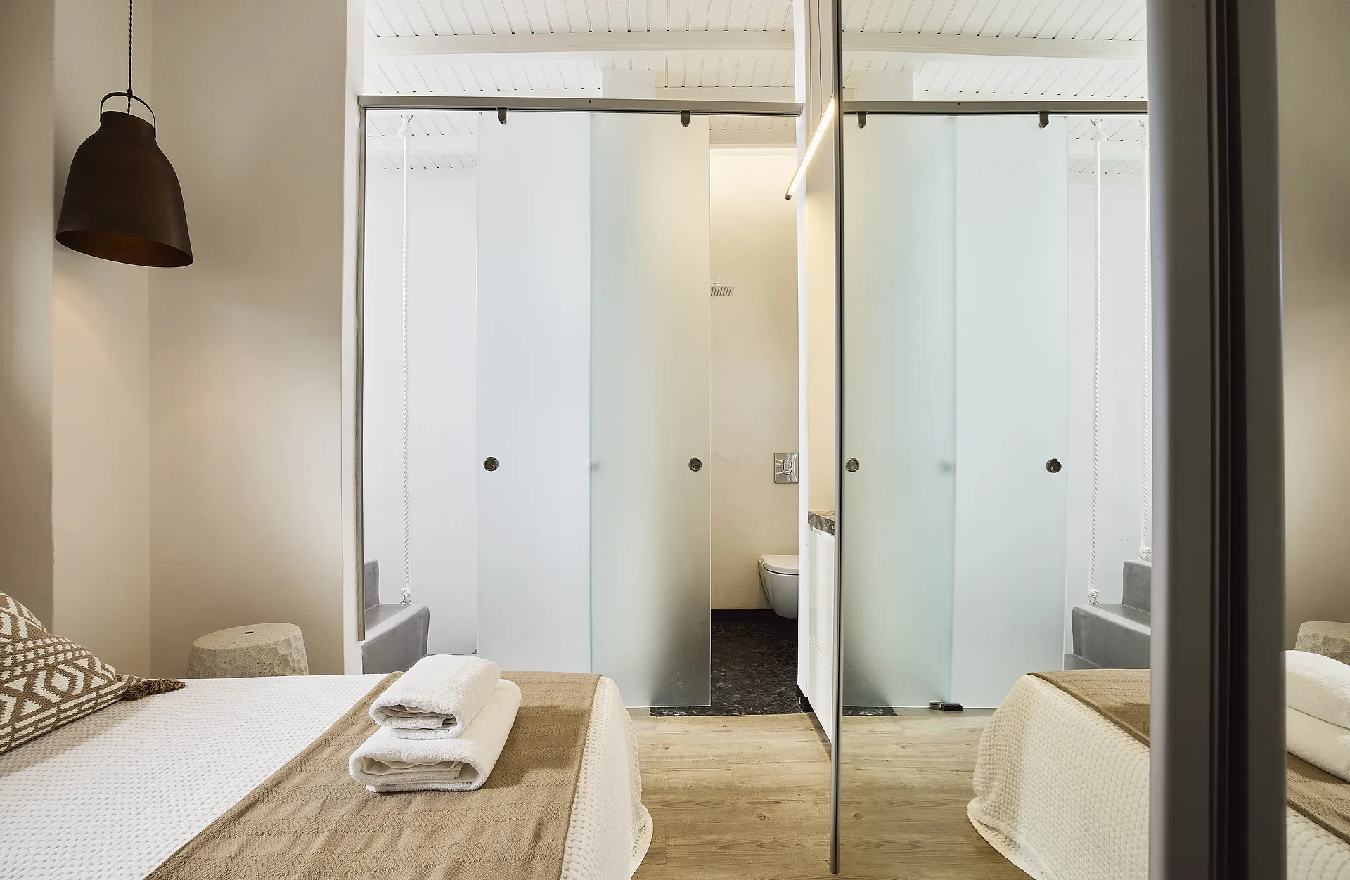 Picralis Penthouse Suite Mykonos Crystal Green Properties 47
