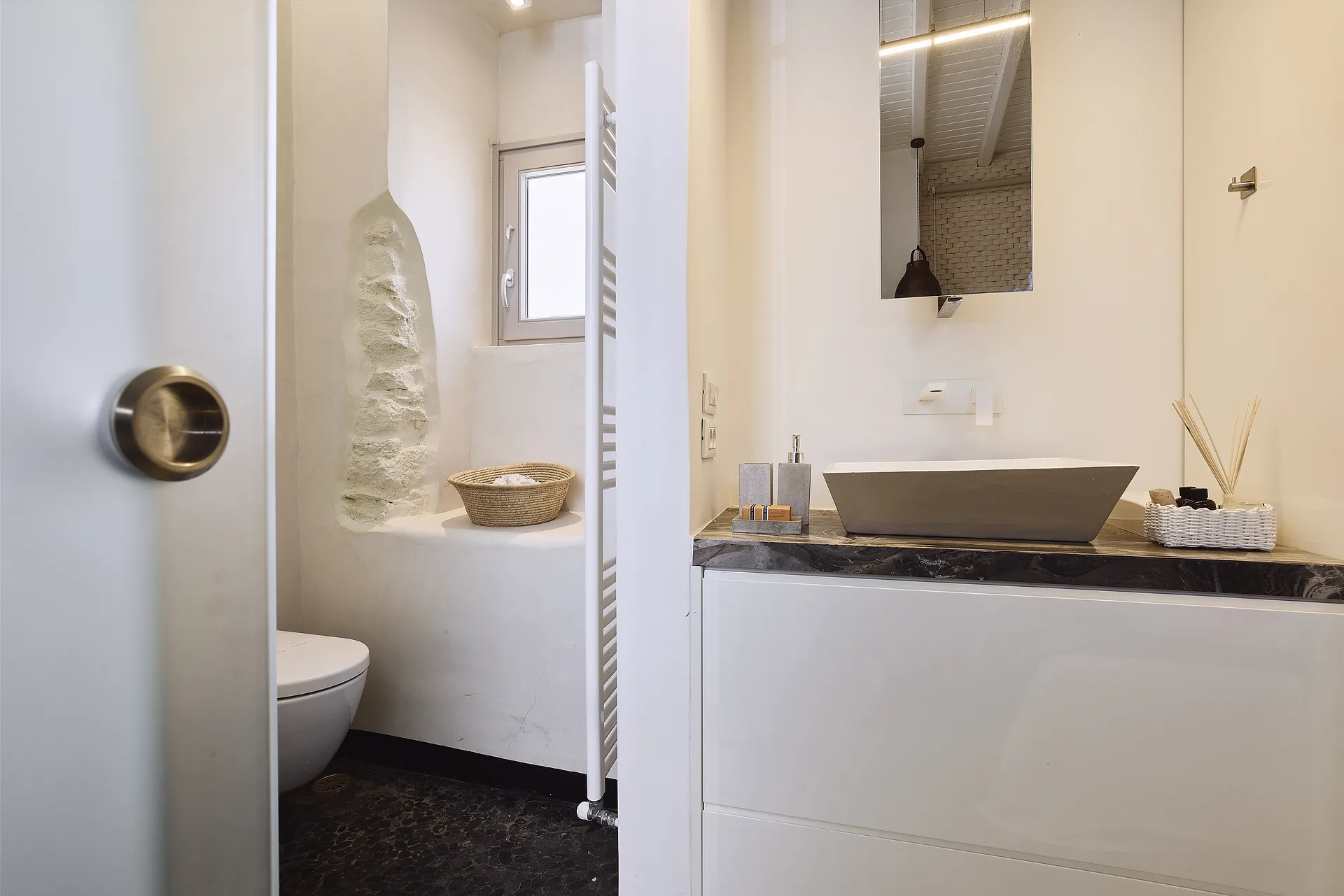 Picralis Penthouse Suite Mykonos Crystal Green Properties 50