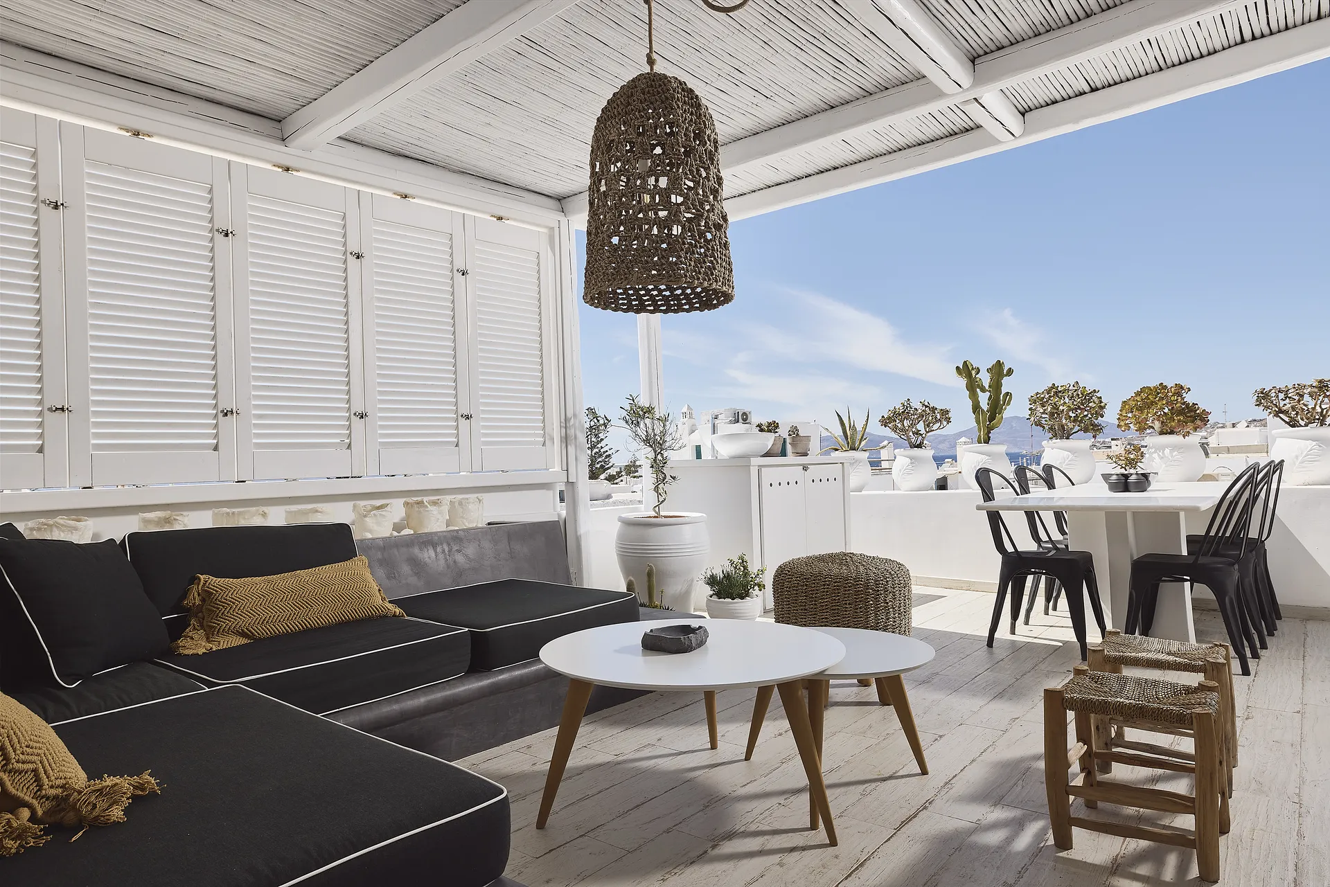 Picralis Penthouse Suite Mykonos Crystal Green Properties 51