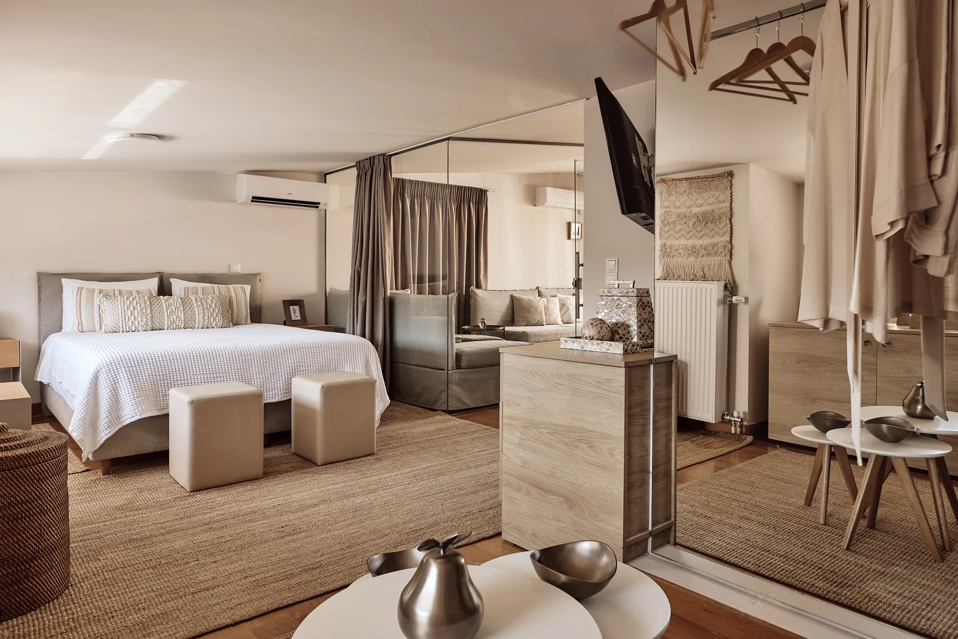 Saffron Penthouse Glyfada Crystal Green Properties 18