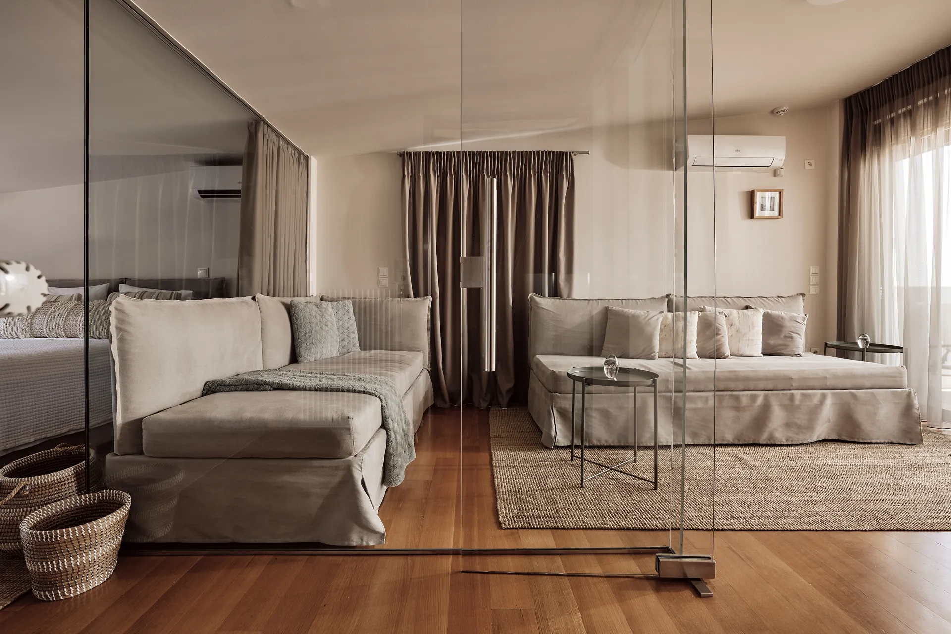 Saffron Penthouse Glyfada Crystal Green Properties 21