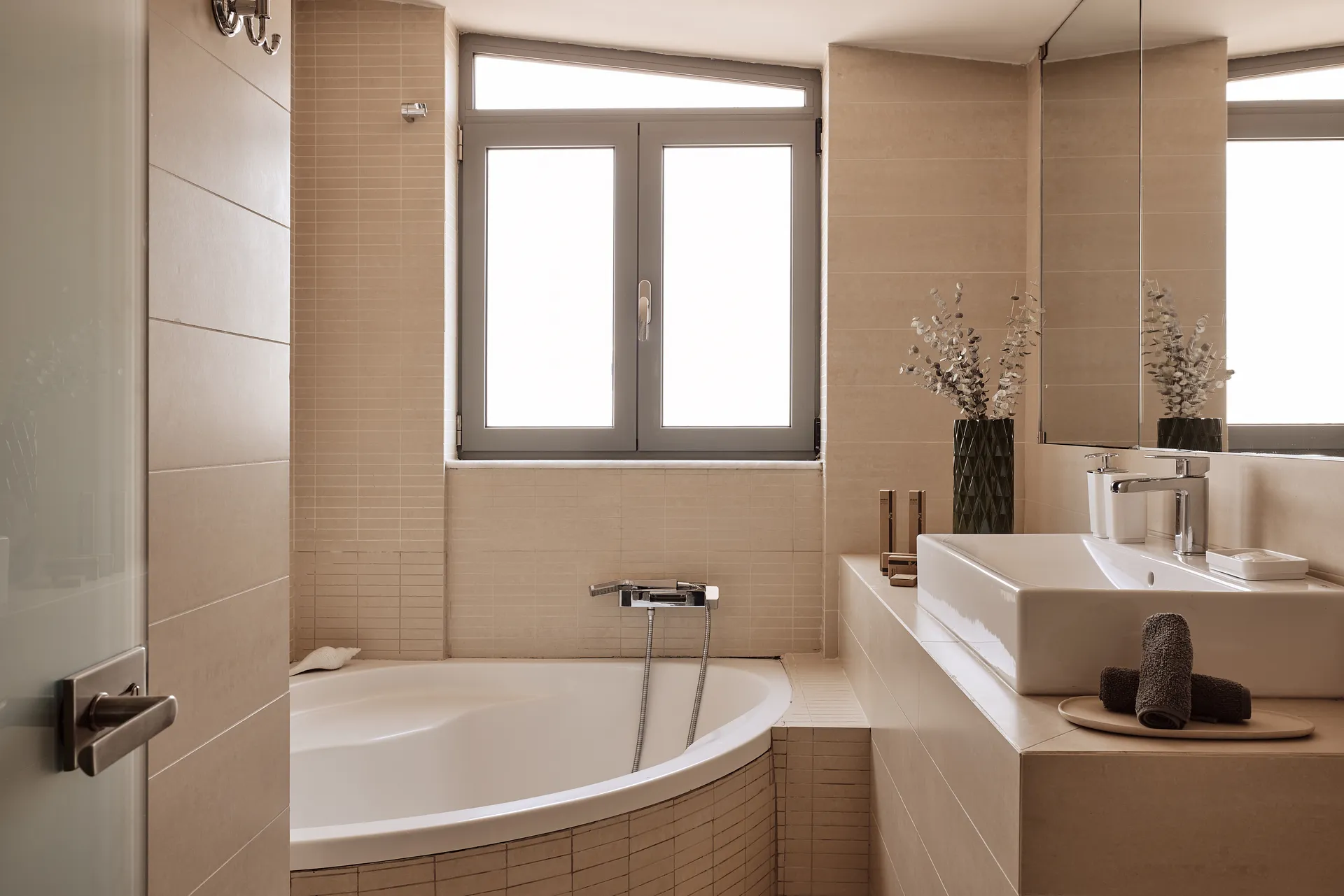 Saffron Penthouse Glyfada Crystal Green Properties 23
