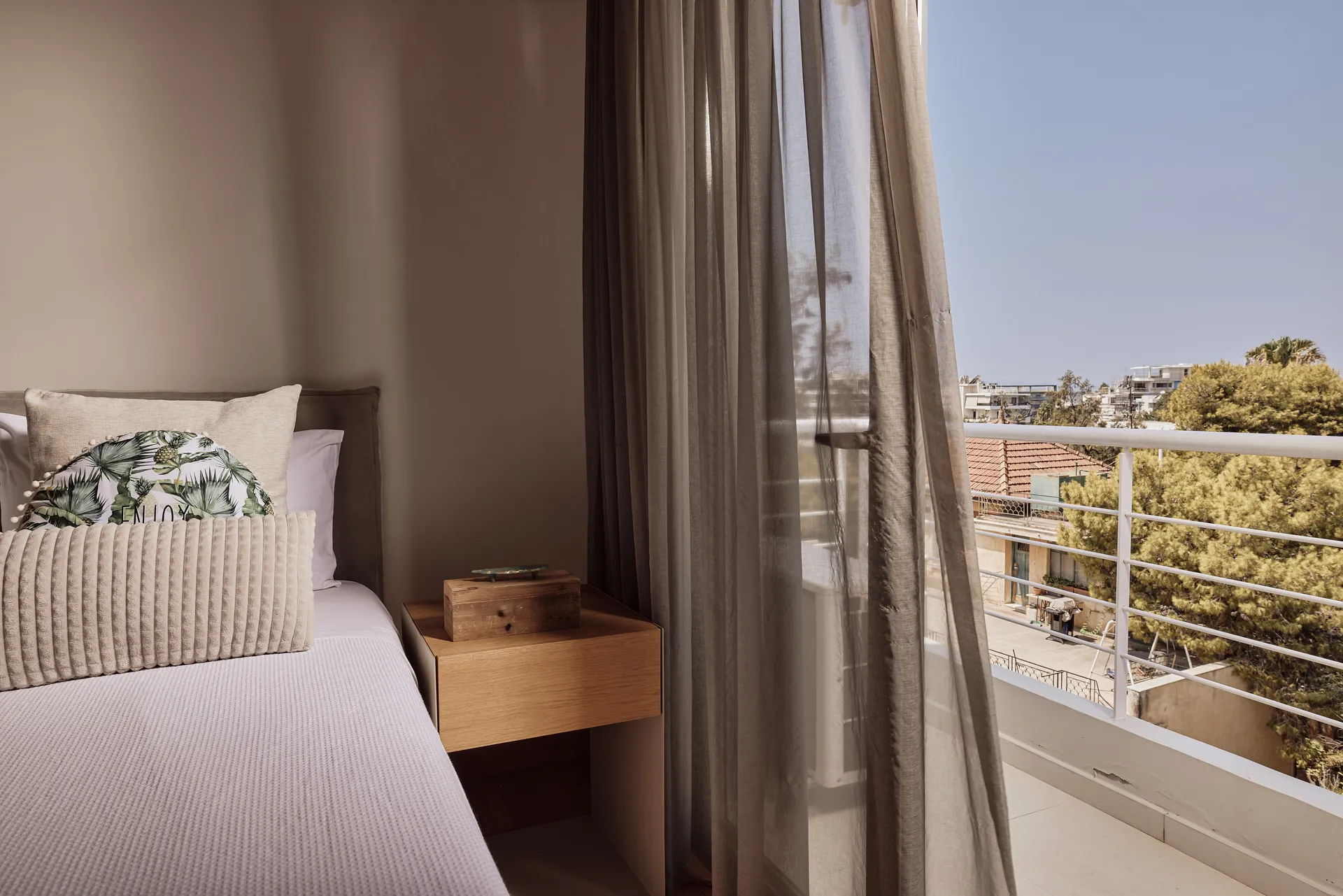 Saffron Penthouse Glyfada Crystal Green Properties 31
