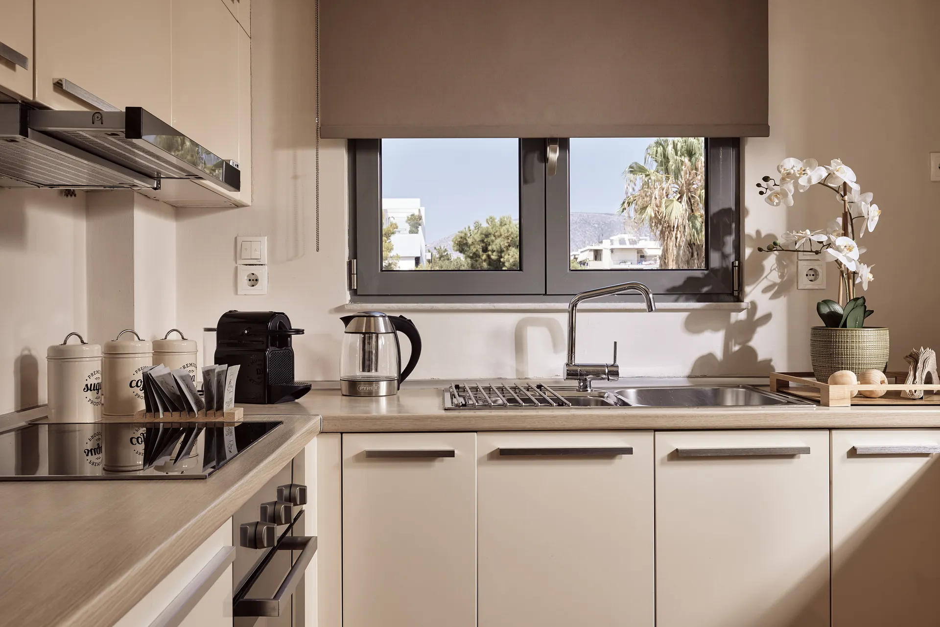 Saffron Penthouse Glyfada Crystal Green Properties 56