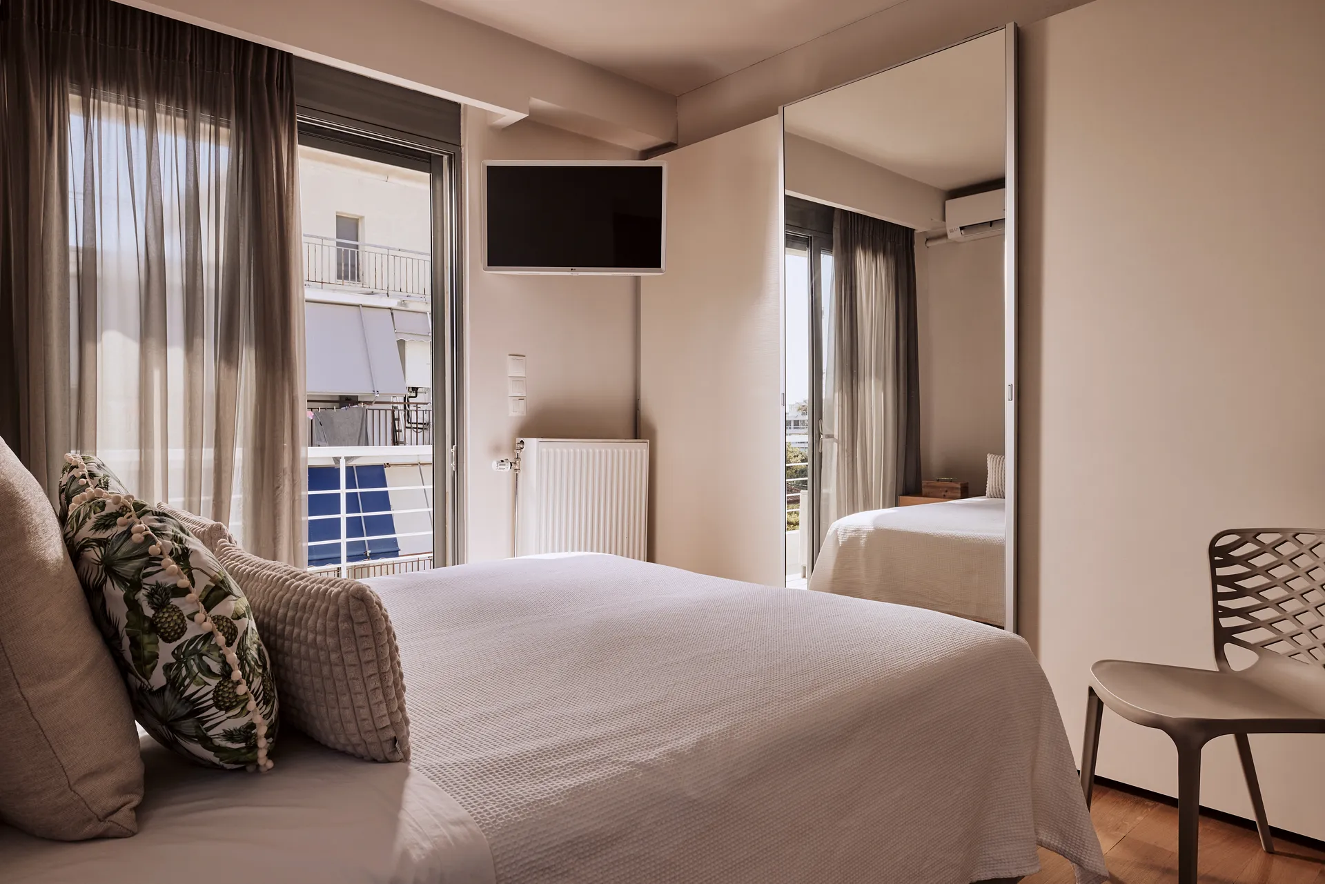 Saffron Penthouse Glyfada Crystal Green Properties 6