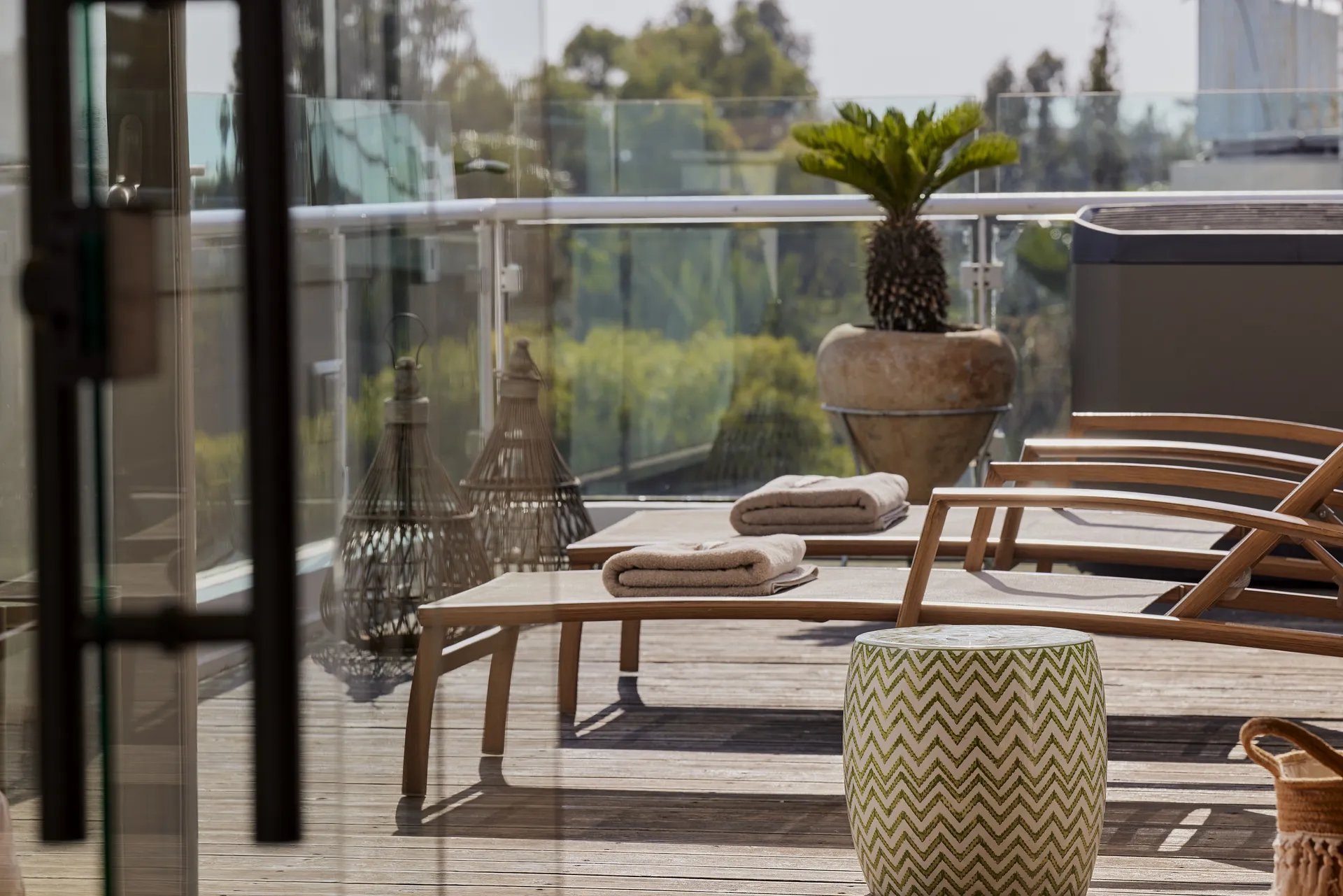 Saffron Penthouse Glyfada Crystal Green Properties 8