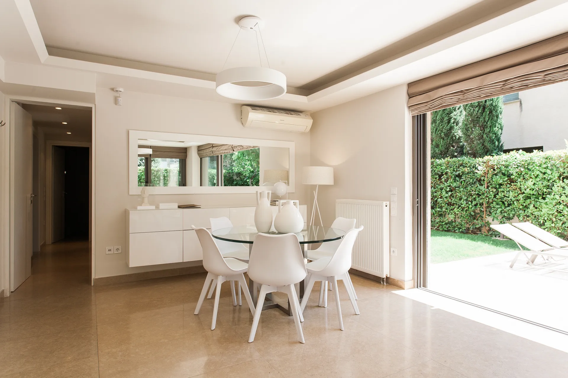 Oregano Suite Glyfada Crystal Green Signature Properties 21
